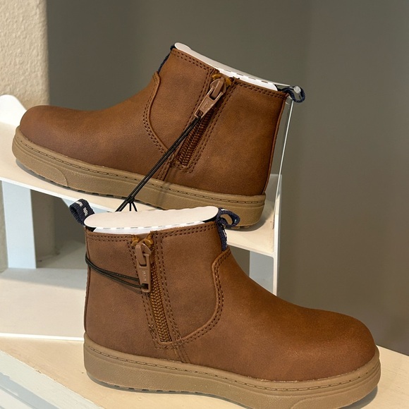 Cat & Jack Chelsea Boots Toddler Boys Sz 9 Lucas Brown Elastic Stretch - Picture 2 of 6